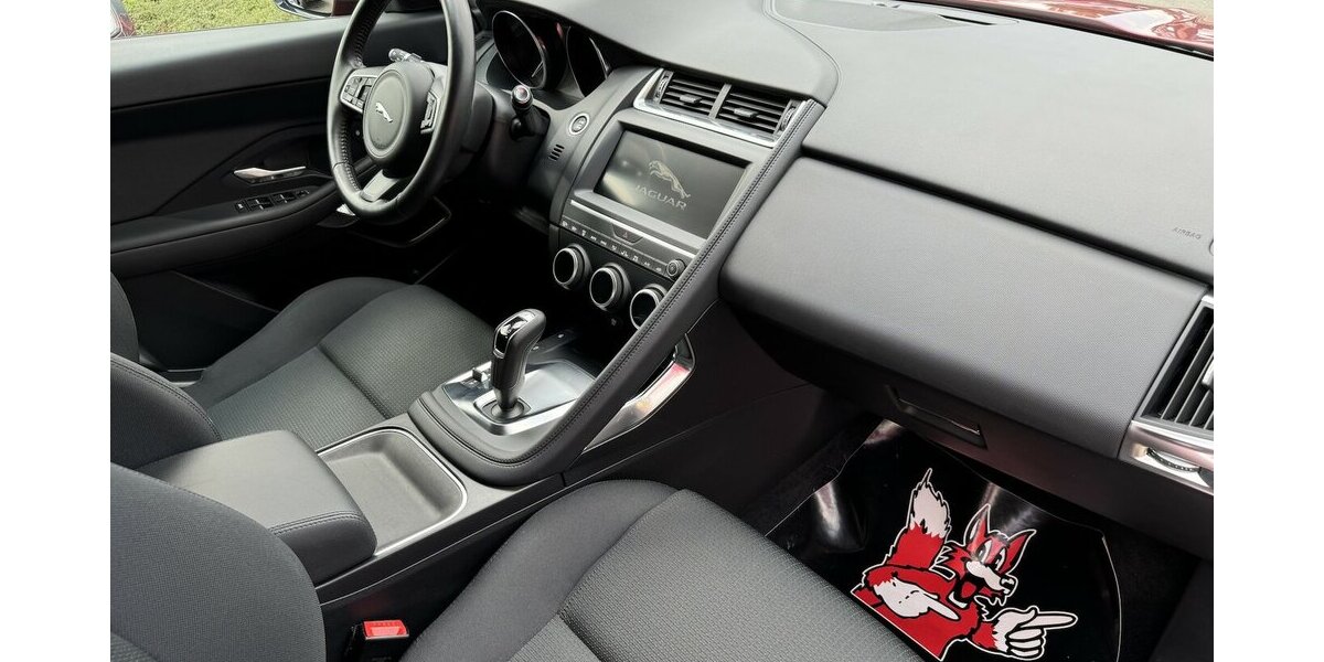 Jaguar E-Pace P250 AWD /LED//DAB/Sound/Spur/Kamera/Ahk 48.110 km 22.990 &euro; Leipzig 04347