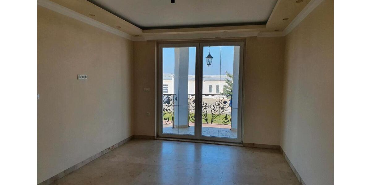 Doppelhaushälfte Leipzig Altwest - 8 Zimmer, 160 m&sup2;, 2.100&euro; | Angebot:26375842