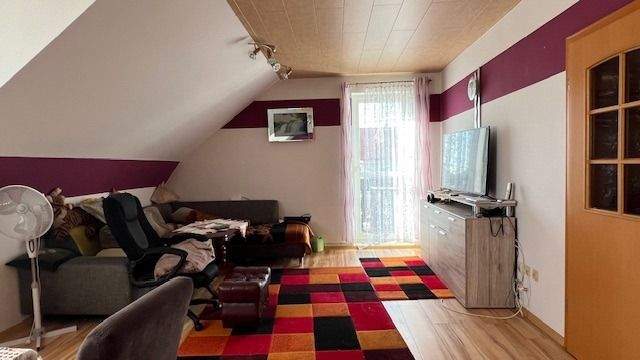 Mehrfamilienhaus, Wohnhaus Hohenmölsen - 8 Zimmer, 211 m&sup2;, 365.000&euro; | Angebot:25897935