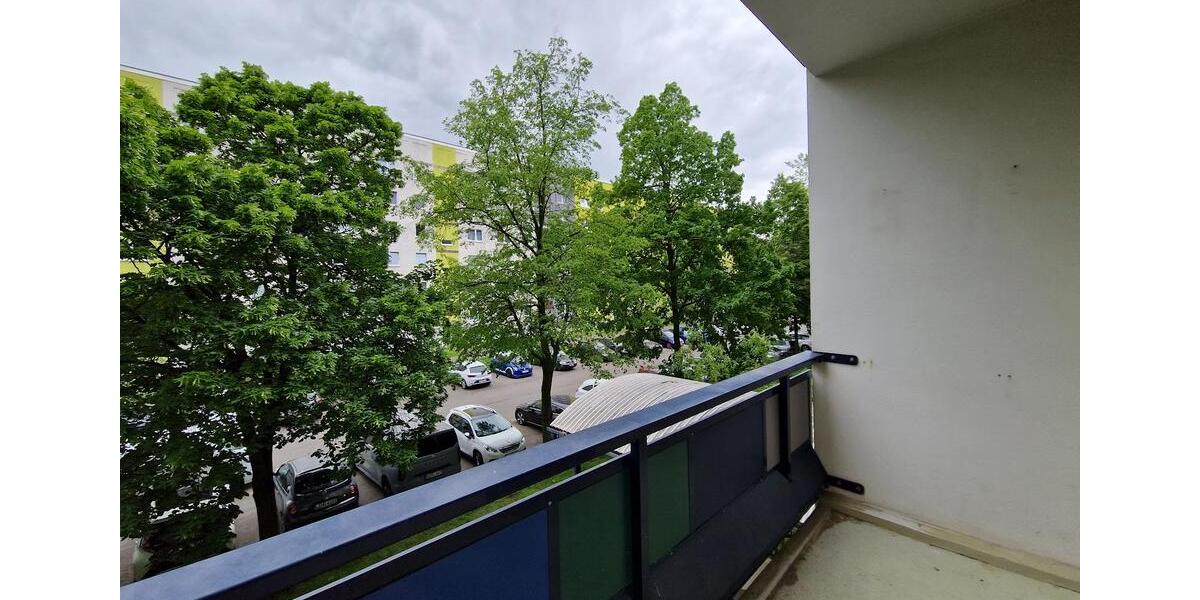 Etagenwohnung Leipzig Lausen-Grünau - 3 Zimmer, 69 m&sup2;, 534&euro; | Angebot:26587848