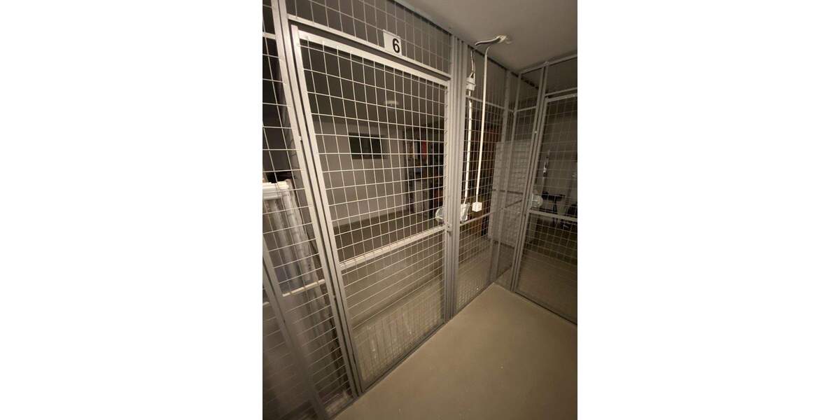 Etagenwohnung Schkopau Ermlitz - 2 Zimmer, 62 m&sup2;, 530&euro; | Angebot:25305155