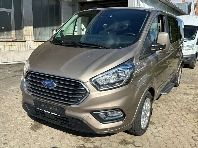 Tourneo Custom