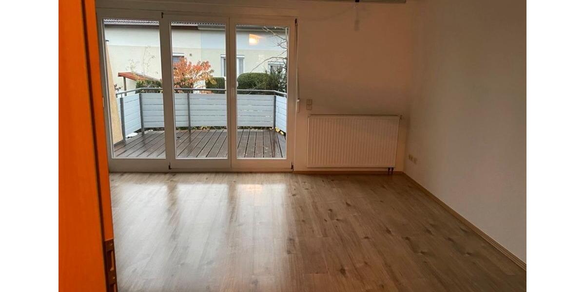 Reihenhaus Leipzig Ost - 6 Zimmer, 160 m&sup2;, 1.790&euro; | Angebot:26655536
