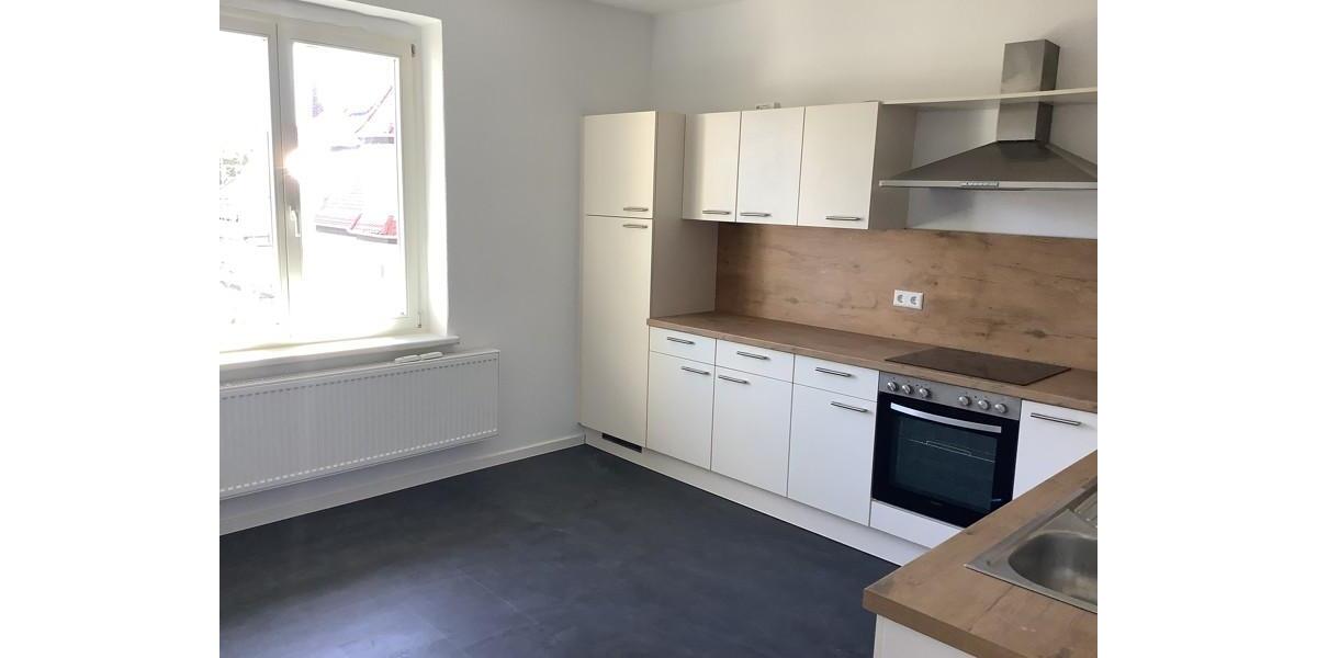 2-R-Wohnung mit Fußbodenheizung im Bad und EBK und Gäste WC 2 zimmer