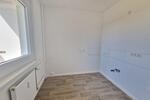 Sonnige 1-Zimmer-Wohnung mit Balkon und Dusche – frisch renoviert und bereit für neue Geschichten!