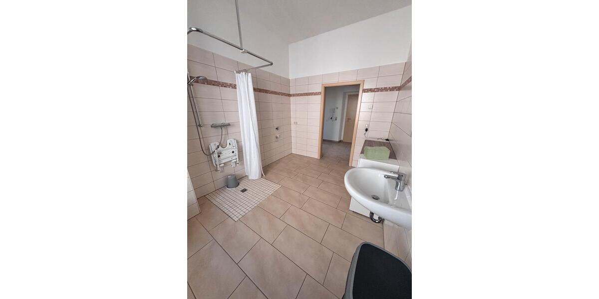 Etagenwohnung Wurzen - 2 Zimmer, 80 m&sup2;, 483&euro; | Angebot:26678309
