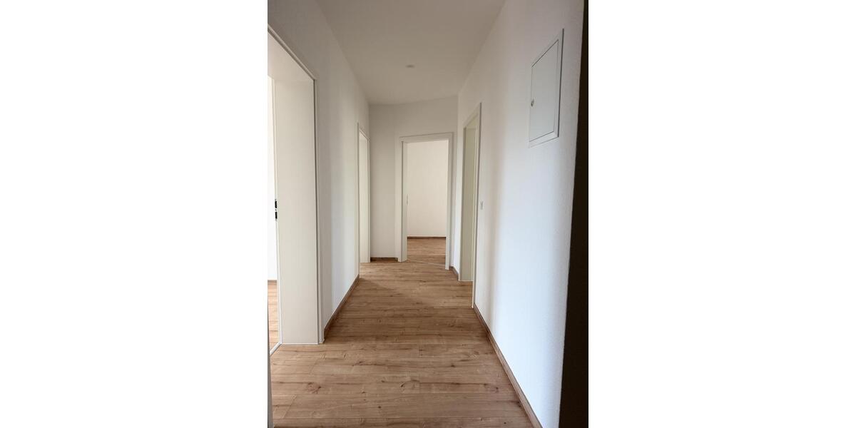 Etagenwohnung Leipzig Ost - 3 Zimmer, 79 m&sup2;, 694&euro; | Angebot:26263477
