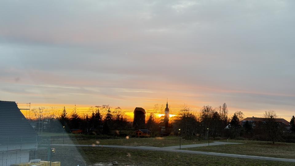 Reihenhaus Taucha - 5 Zimmer, 132 m&sup2;, 1.700&euro; | Angebot:25381914