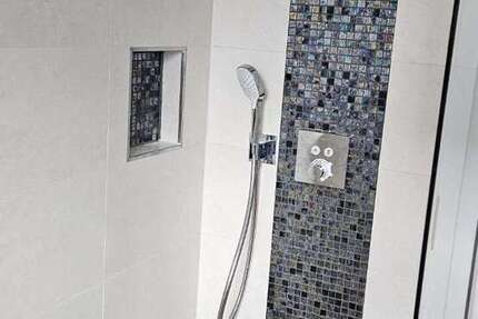 Haus zum Mieten in Rötha 2.190 € 165 m² 5 zimmer