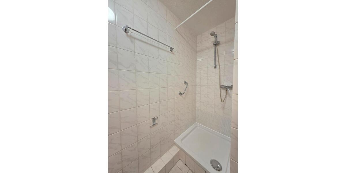 Dachgeschoßwohnung Markranstädt - 1 Zimmer, 33 m&sup2;, 69.000&euro; | Angebot:27098949