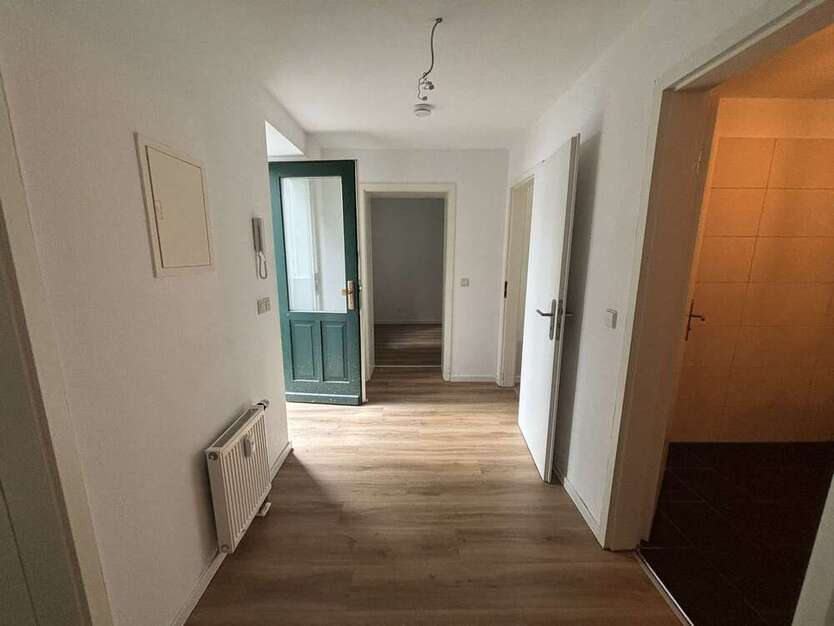 Bezugsfreie Erdgeschosswohnung in bester Lage: Soll-Rendite 5% 3 zimmer