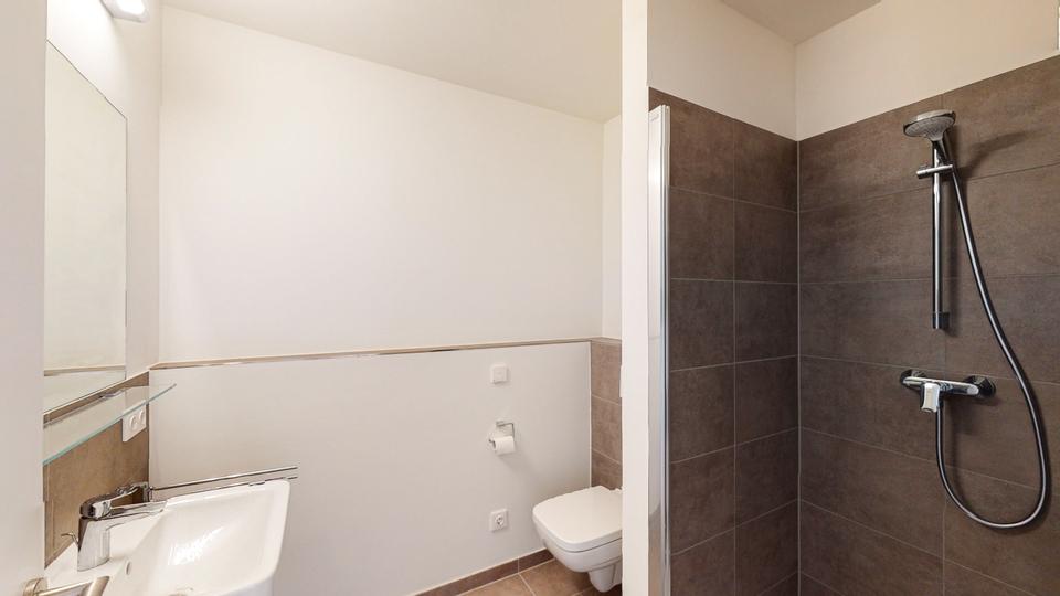 Etagenwohnung Leipzig Ost - 4 Zimmer, 100 m&sup2;, 1.175&euro; | Angebot:26393757