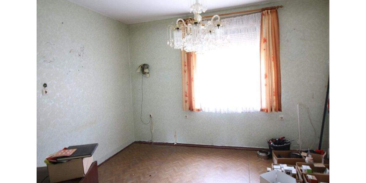 Doppelhaushälfte Leuna - 4 Zimmer, 83 m&sup2;, 90.001&euro; | Angebot:25695869