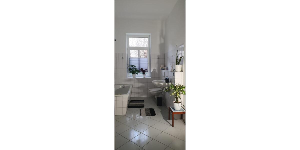 Hochparterre Leipzig Süd - 2 Zimmer, 49 m&sup2;, 129.000&euro; | Angebot:26397901