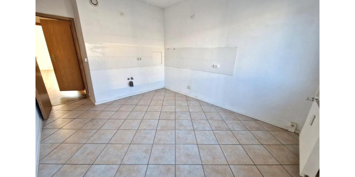 Etagenwohnung Leipzig West - 4 Zimmer, 90 m&sup2;, 731&euro; | Angebot:25322160