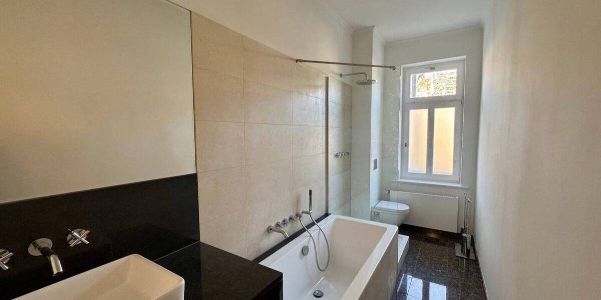 Etagenwohnung Leipzig Reudnitz-Thonberg - 3 Zimmer, 102 m&sup2;, 370.000&euro; | Angebot:26476428