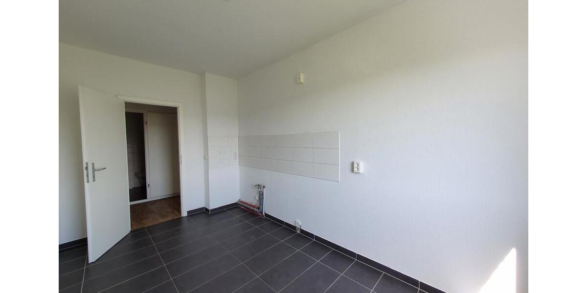 Etagenwohnung Leipzig Lausen-Grünau - 2 Zimmer, 61 m&sup2;, 458&euro; | Angebot:26523027