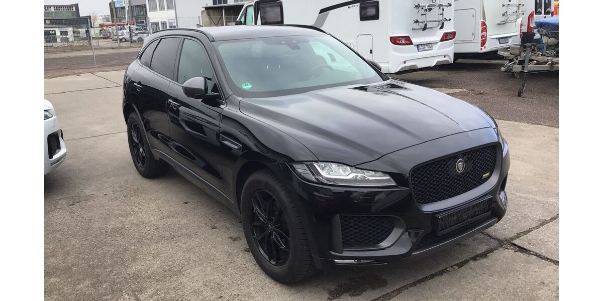 Jaguar F-Pace 128.000 km 25.500 &euro; Leipzig 04179