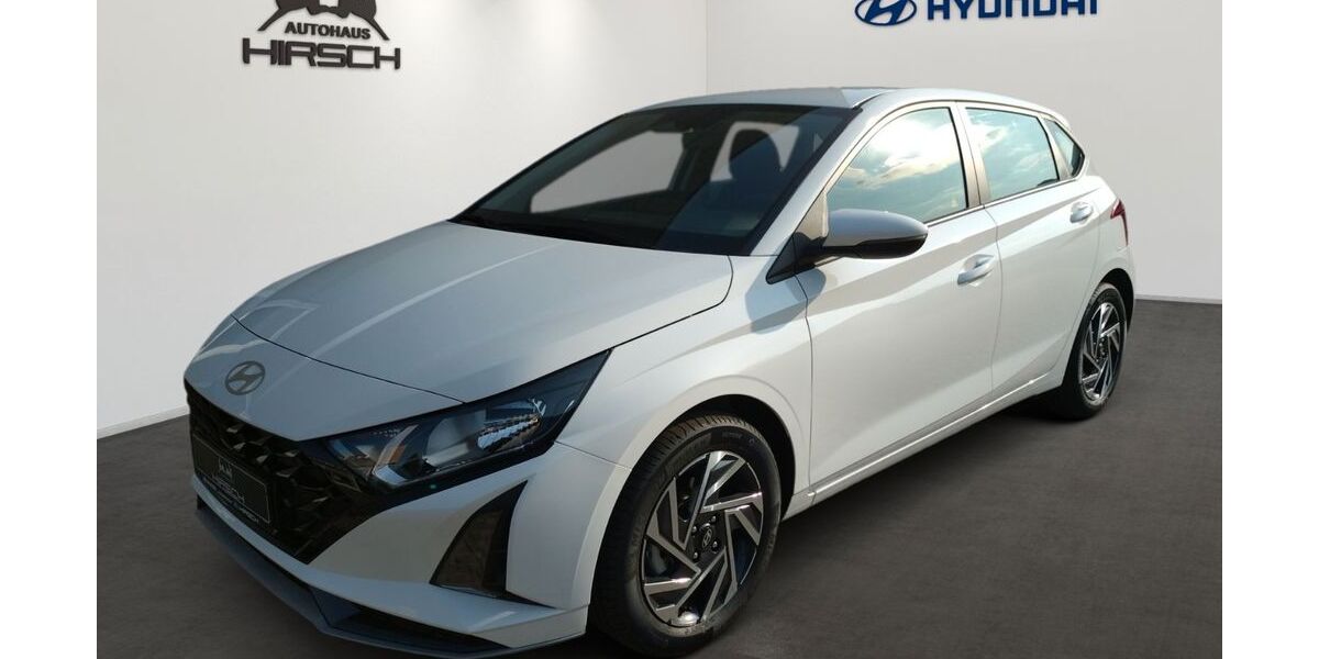 Hyundai i20 8.377 km 18.490 &euro; Borna 04552