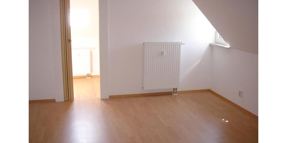 Dachgeschoßwohnung Leipzig Nord - 3 Zimmer, 70 m&sup2;, 560&euro; | Angebot:25902834