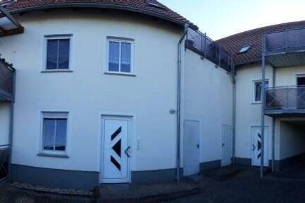 ruhige Wohnung mit Fußbodenheizung 2 zimmer