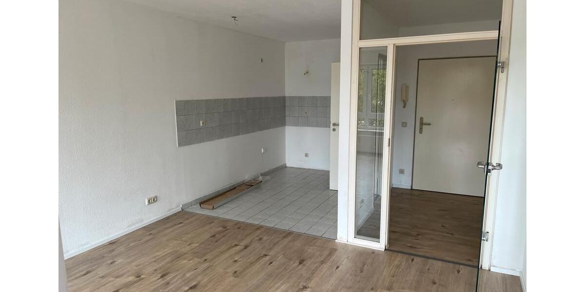 Etagenwohnung Schkeuditz - 1.5 Zimmer, 43 m&sup2;, 360&euro; | Angebot:25975804