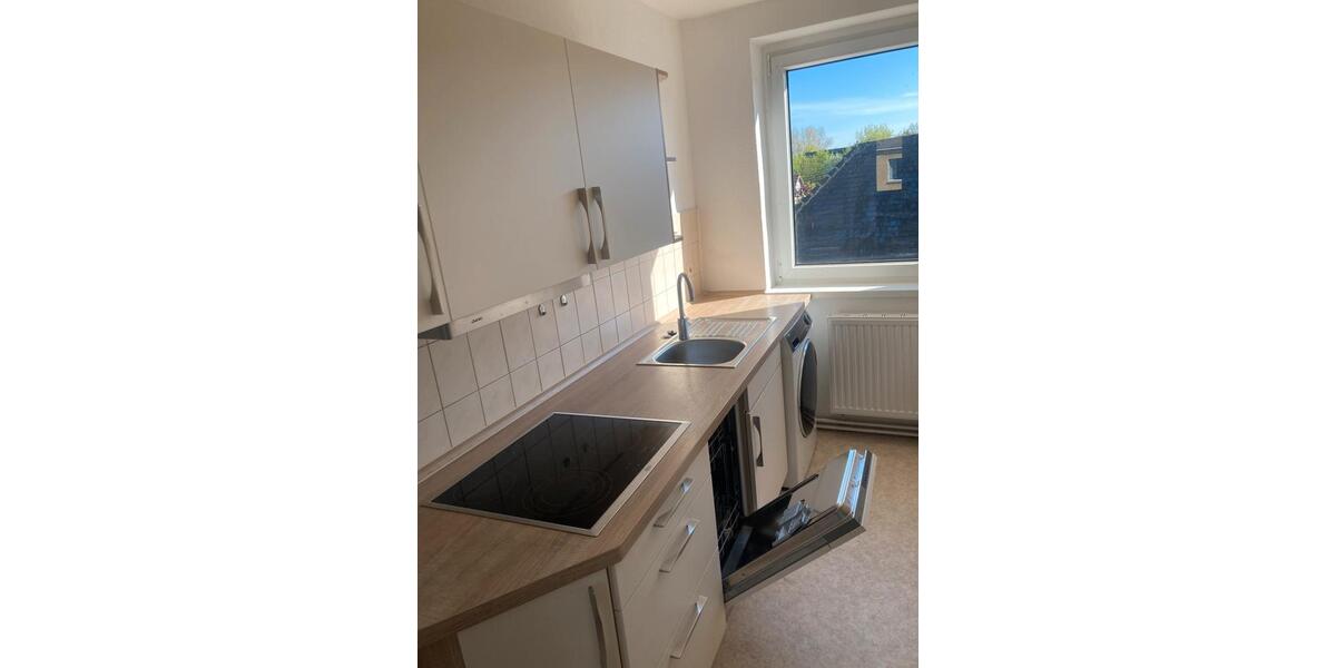 Etagenwohnung Borna - 3 Zimmer, 66 m&sup2;, 450&euro; | Angebot:26340978