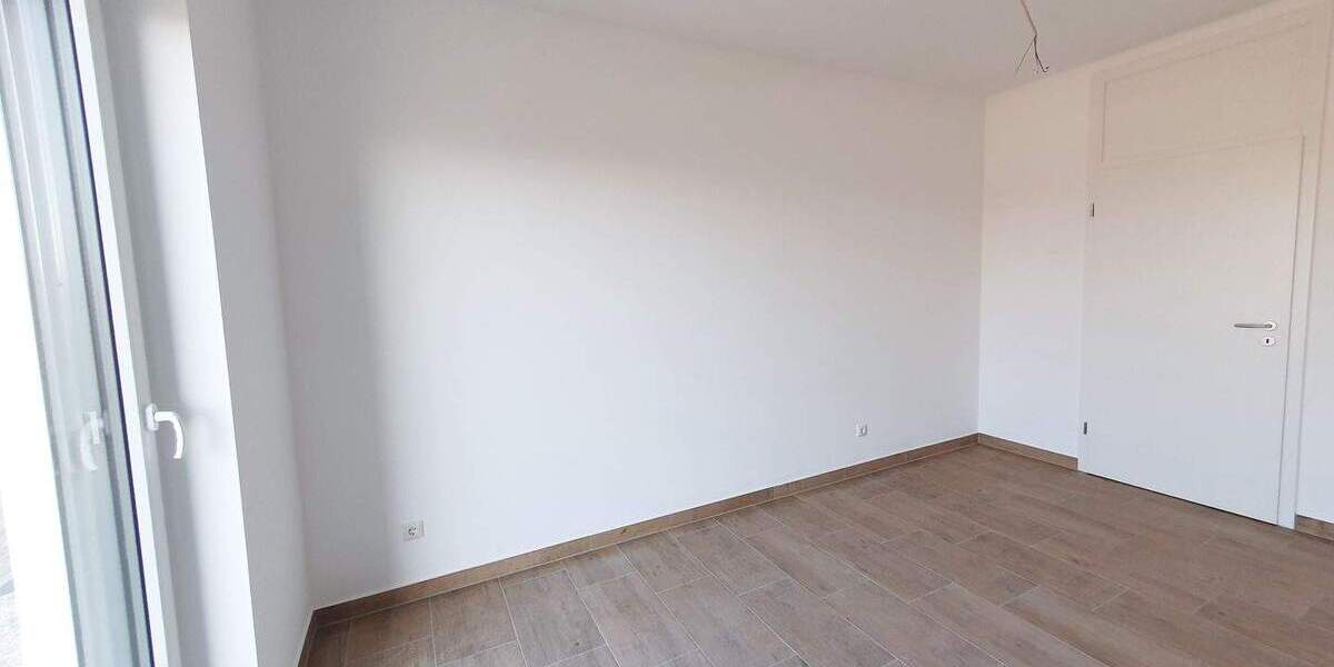 Bungalow Löbnitz - 4 Zimmer, 110 m&sup2;, 1.500&euro; | Angebot:24180833