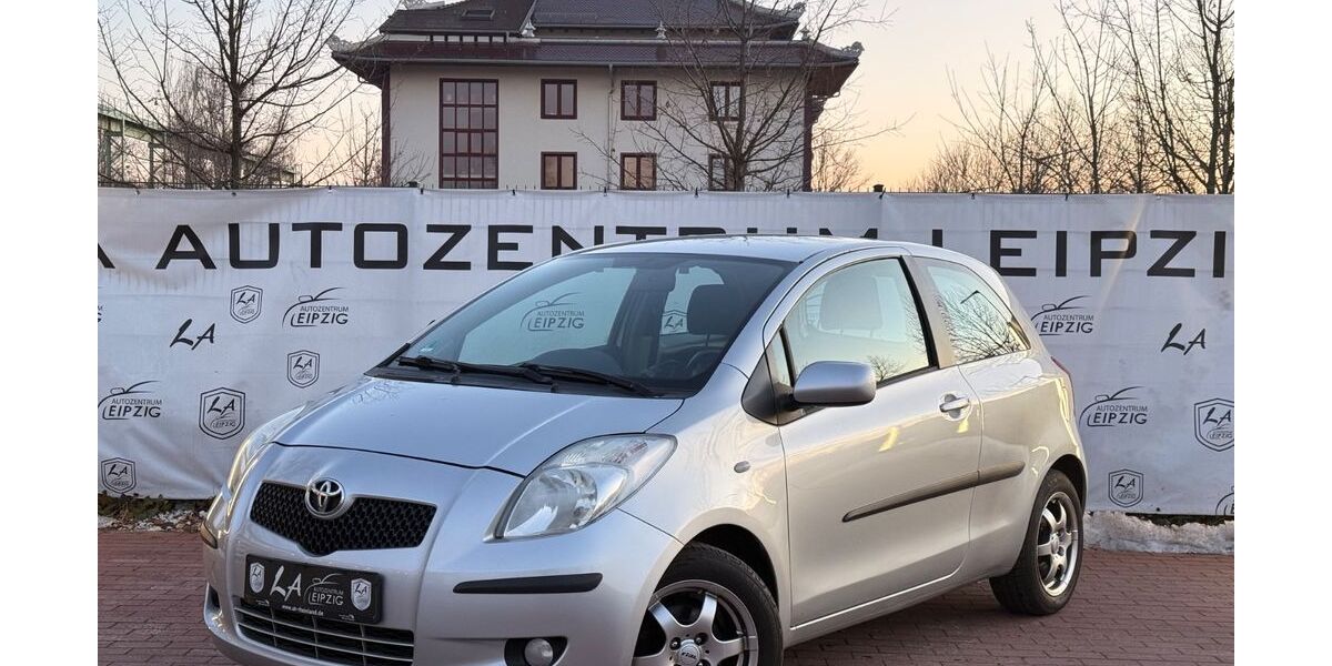 Toyota Yaris 124.951 km 2.680 &euro; Leipzig 04347