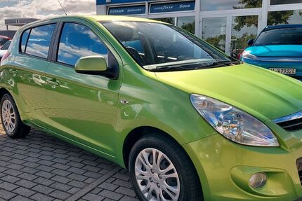 Hyundai i20 140.000 km 2.499 &euro; Leipzig 04328