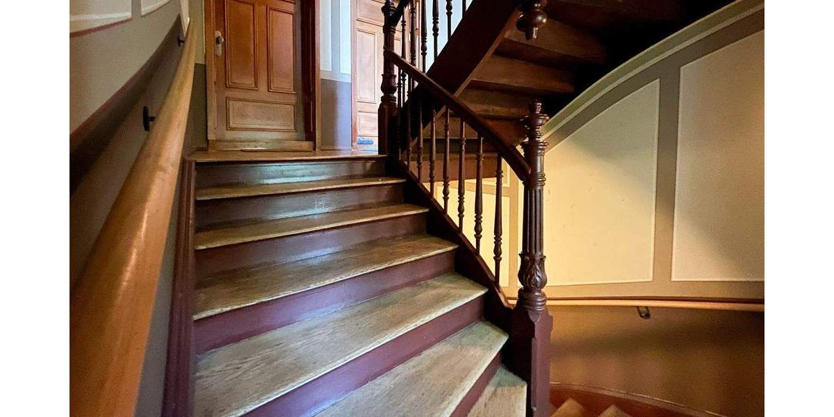 Moderne Wohnung mit Balkon in Top-Zustand, Sanierung 2012 2 zimmer