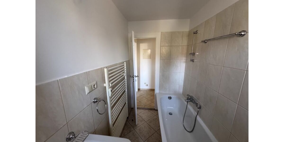 Provisionsfrei* Bezugsfrei: Wohnung in 04442 Zwenkau, Nähe See, zu verkaufen - 3- Zwenkau | Angebot:25239523