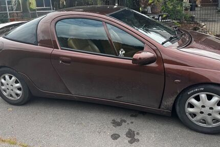 Opel Tigra 220.550 km 1.500 &euro; Kitzscher 04567