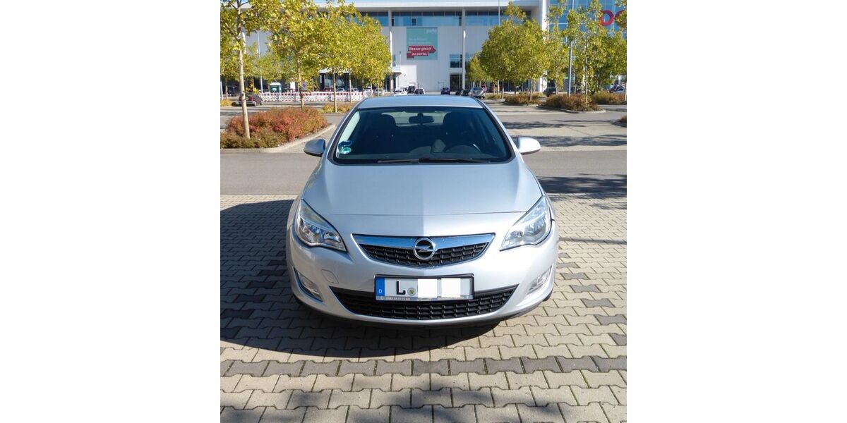 Opel Astra 39.480 km 8.500 &euro; Leipzig 04299