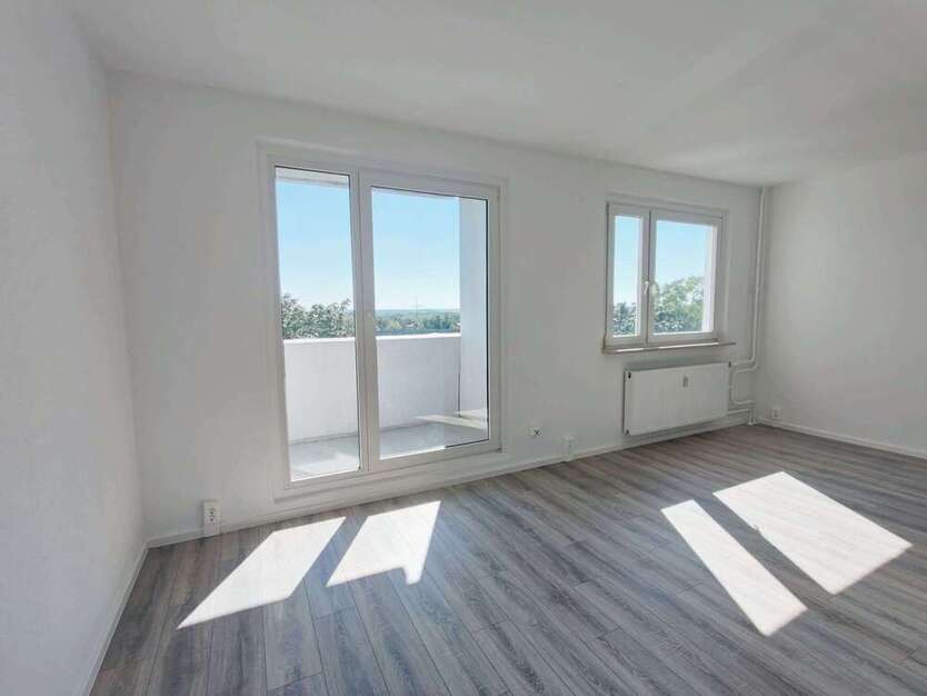 Wohnung zum Mieten in Halle 400 € 49.5 m²