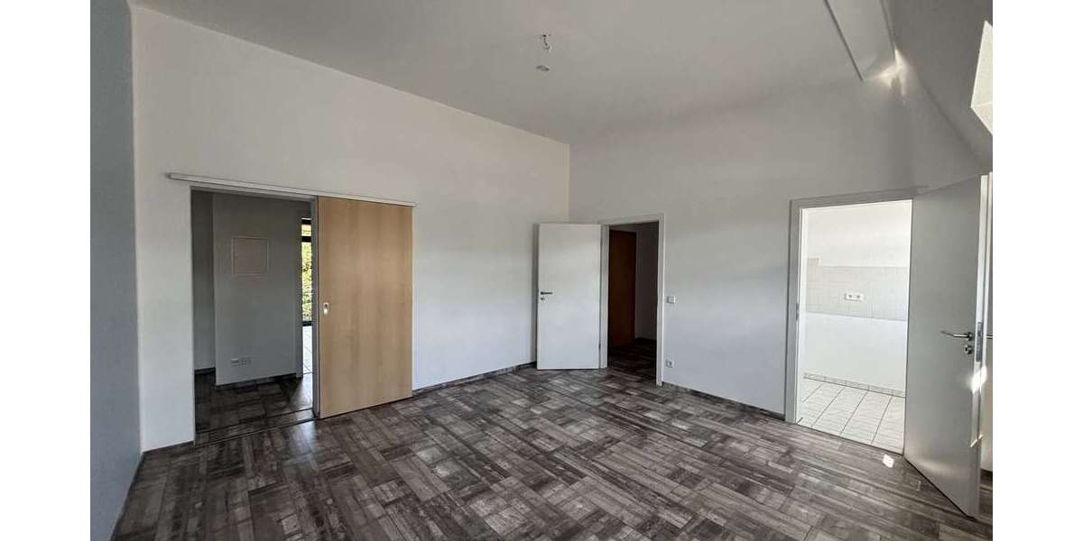 +++ Aus 2 mach 1 - Gohlis Süd - 4 - Zimmer - 2 - Bäder - Balkon +++ 4 zimmer