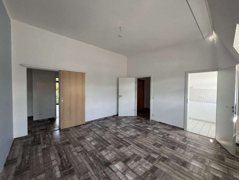 +++ Aus 2 mach 1 - Gohlis Süd - 4 - Zimmer - 2 - Bäder - Balkon +++ 4 zimmer