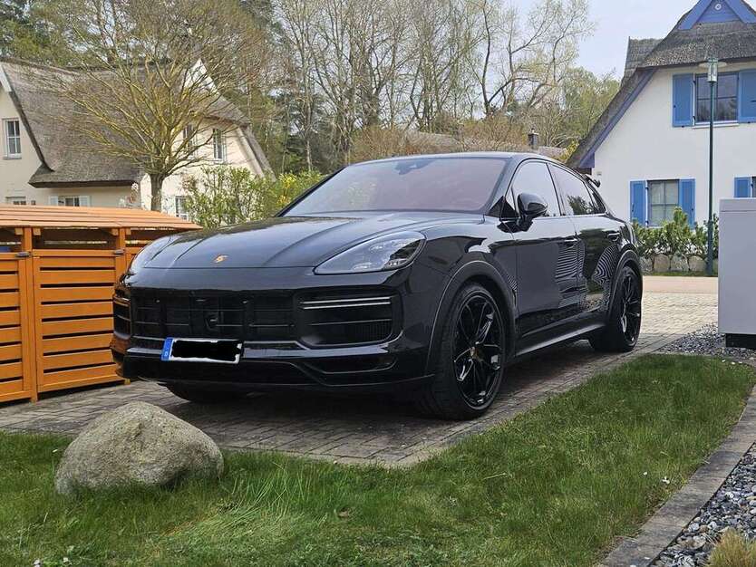 Porsche Cayenne 7.000 km 184.000 € Leipzig 04129