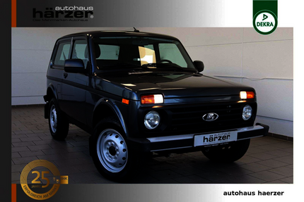 Lada Taiga 12.008 km 16.990 &euro; Schkopau 06258