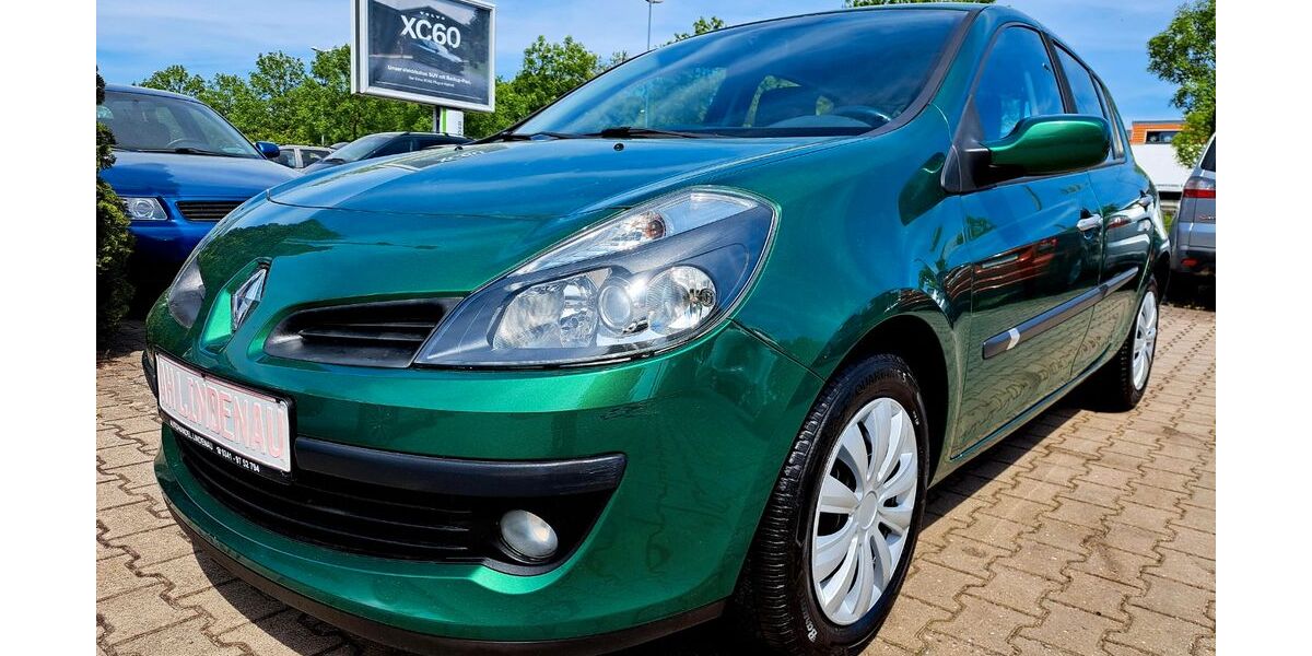 Renault Clio 113.829 km 2.999 &euro; Leipzig 04205