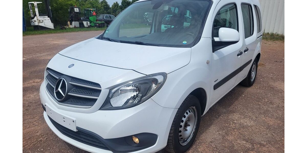 Mercedes-Benz Citan 182.500 km 7.021 &euro; Dieskau 06184