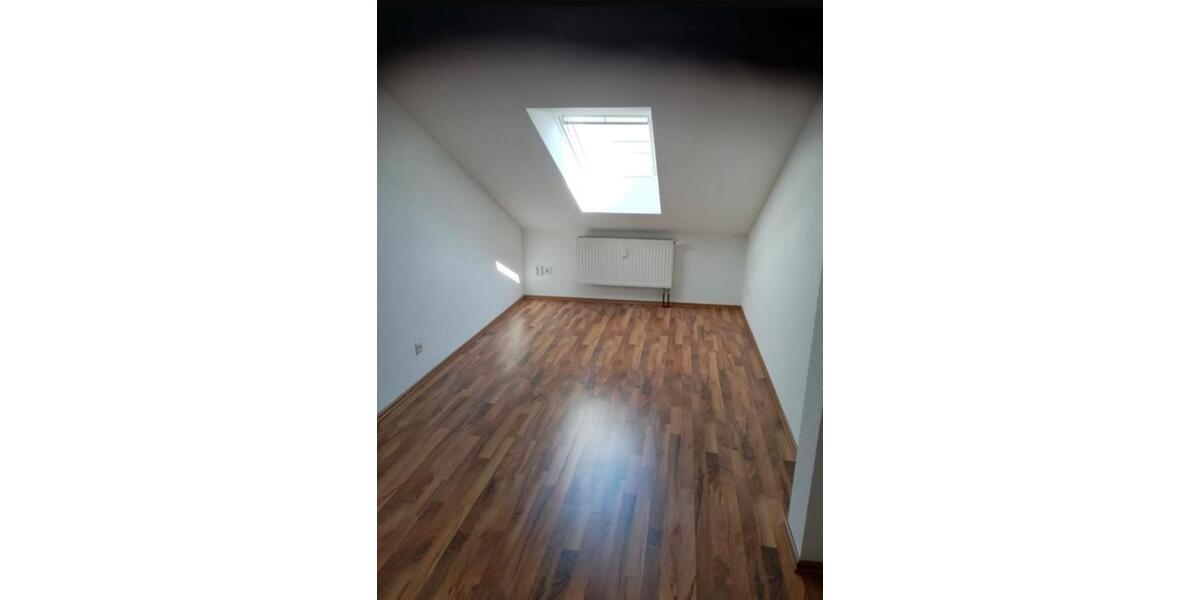 Dachgeschoßwohnung Leipzig Südost - 2 Zimmer, 55 m&sup2;, 555&euro; | Angebot:26613589