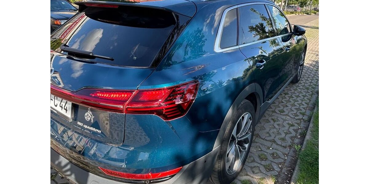 Audi Q8 e-tron 90.000 km 26.500 &euro; Landsberg 06188