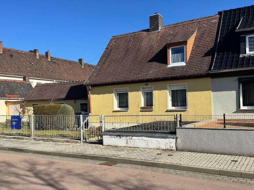 Haus zum Kaufen in Weißenfels 83.000 € 90 m²