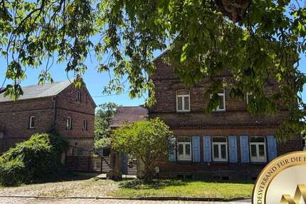 Haus Bad Dürrenberg - 20 Zimmer, 300 m&sup2;, 450.000&euro; | Angebot:26906797