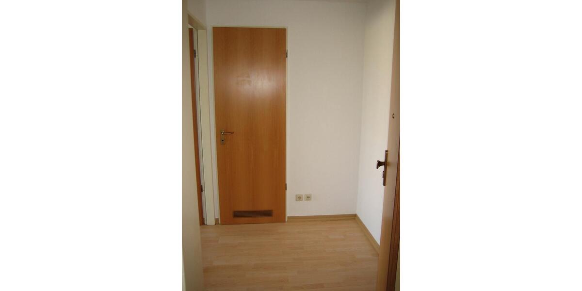 Dachgeschoßwohnung Leipzig Süd - 1.5 Zimmer, 43 m&sup2;, 125.000&euro; | Angebot:26481049