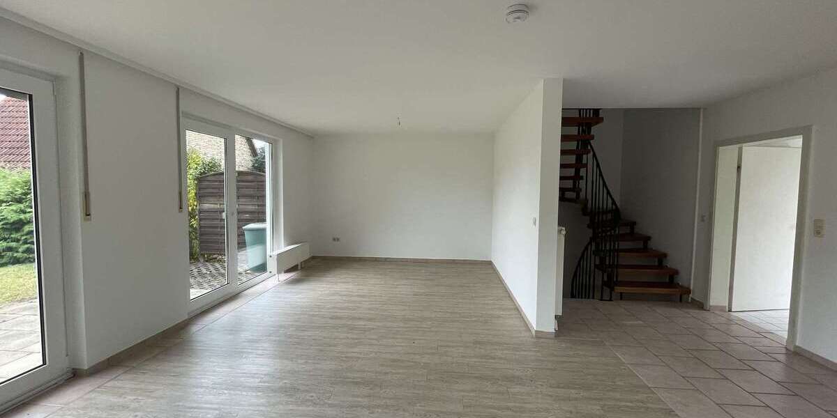 Familien aufgepasst! Renovierte Doppelhaushälfte mit Keller + Stellplatz nahe Halle (Saale)! 4 zimmer