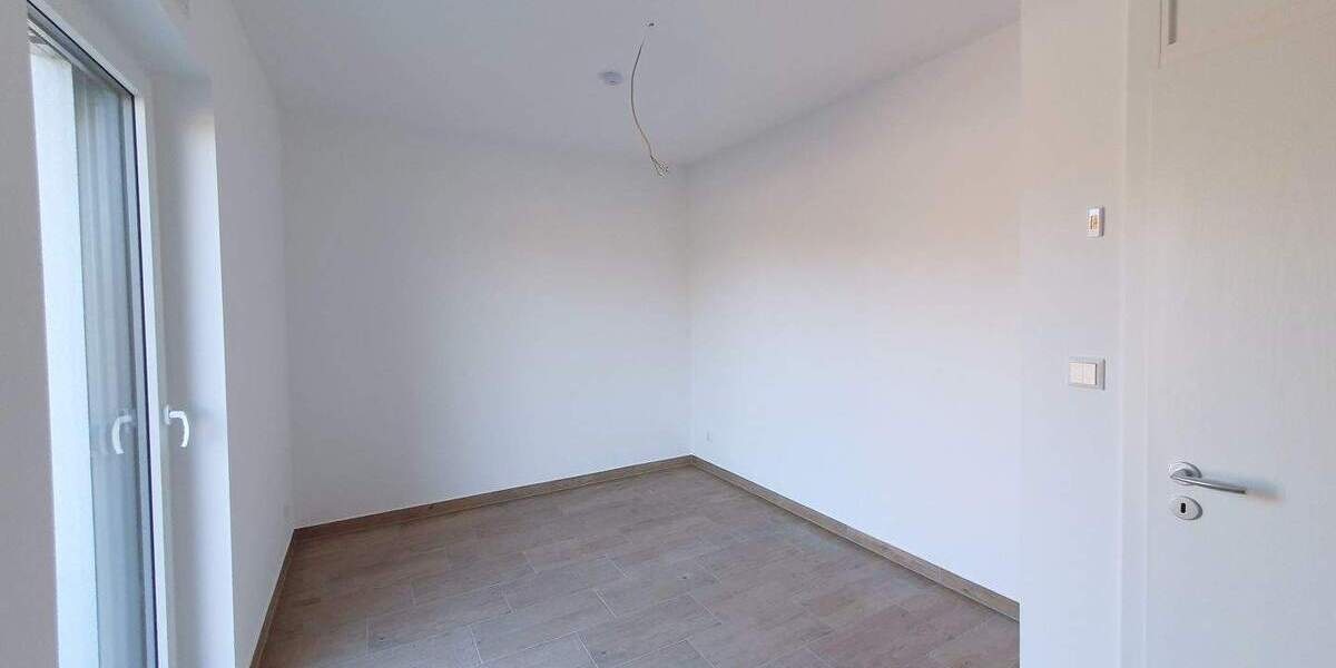 Bungalow Löbnitz - 4 Zimmer, 110 m&sup2;, 1.500&euro; | Angebot:24180833