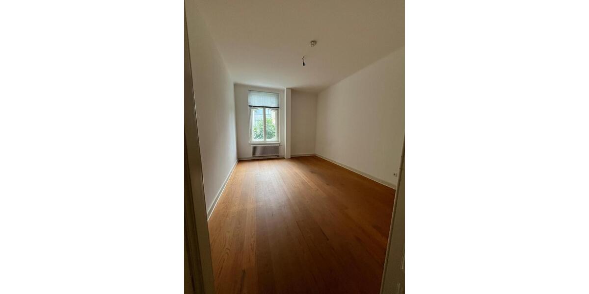 Etagenwohnung Leipzig Mitte - 4 Zimmer, 201 m&sup2;, 2.483&euro; | Angebot:25852904