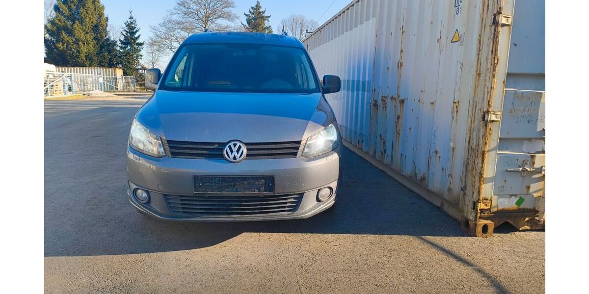 VW Caddy 163.685 km 10.500 &euro; Freiroda 04435